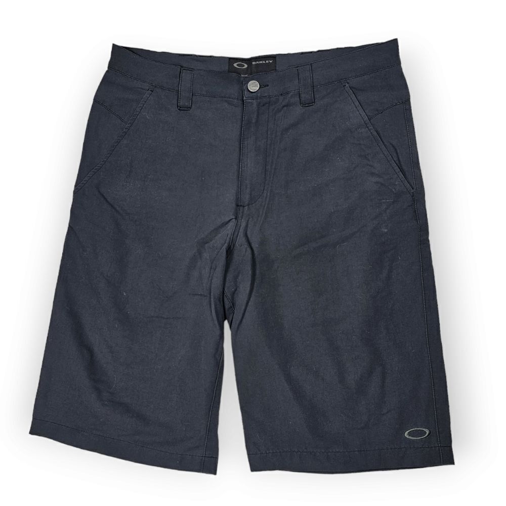 Oakley Black Chino Slack Golf Shorts Men's‎ Size 32W